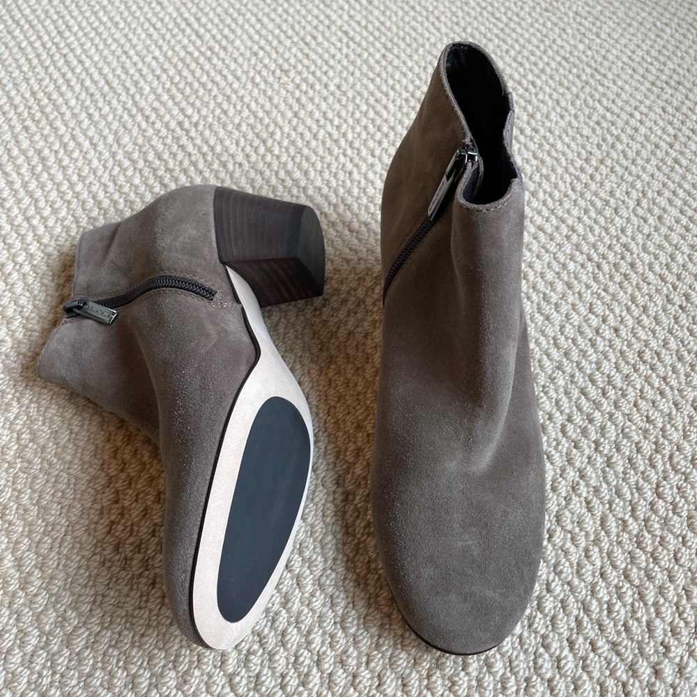 NWOT Aquatalia booties, brand new.  Brown suede.